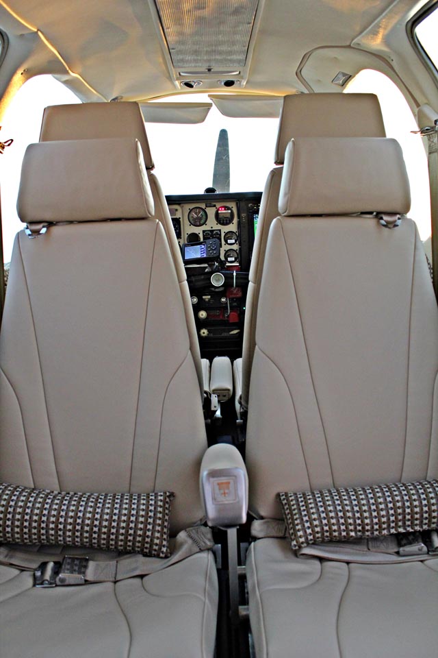  Beechcraft A36 Bonanza 